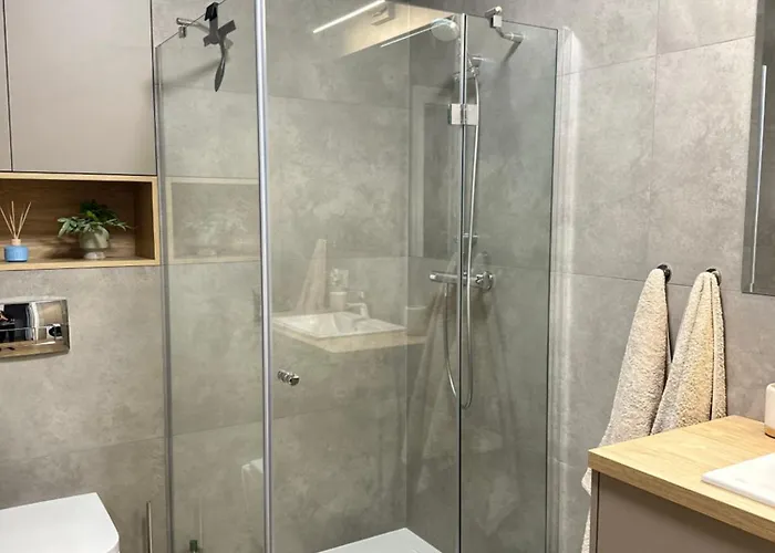 Daire Premium Zamkowa B12 *